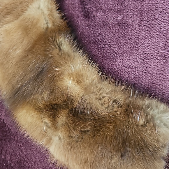 Vintage Mink Collar - Picture 6 of 9